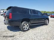 ✅ 2018 Chevrolet Suburban Premier • VIN: 1GNSCJKC1JR199271 • Lot: 52395935. Wystawiony na Copart z przebiegiem 216 083 mil. Bezpłatny archiwum sprzedaży aukcyjnych z USA i szczegółowy raport historii pojazdu na DreamBid. Zdjęcie 3.