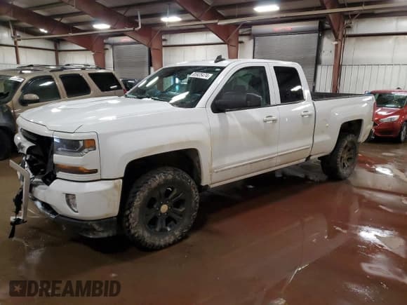 ✅ 2018 Chevrolet Silverado 1500 LT • VIN: 1GCVKREC5JZ319155 • Lot: 85925474. Wystawiony na Copart z przebiegiem 96 353 mil. Bezpłatny archiwum sprzedaży aukcyjnych z USA i szczegółowy raport historii pojazdu na DreamBid. Zdjęcie 1.