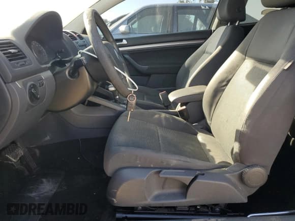 ✅ 2008 Volkswagen Rabbit S • VIN: WVWBB71K88W228591 • Lot: 70068145. Listed on Copart with 184,633 mi. Free auction sales archive from the USA and detailed vehicle history report at DreamBid. Image 7.