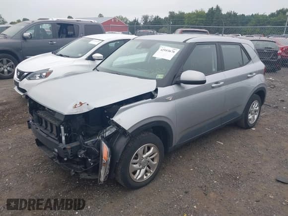 ✅ 2021 Hyundai Venue SE • VIN: KMHRB8A35MU078387 • Lot: 42953676. Listed on IAAI with 17,339 mi. Free auction sales archive from the USA and detailed vehicle history report at DreamBid. Image 2.