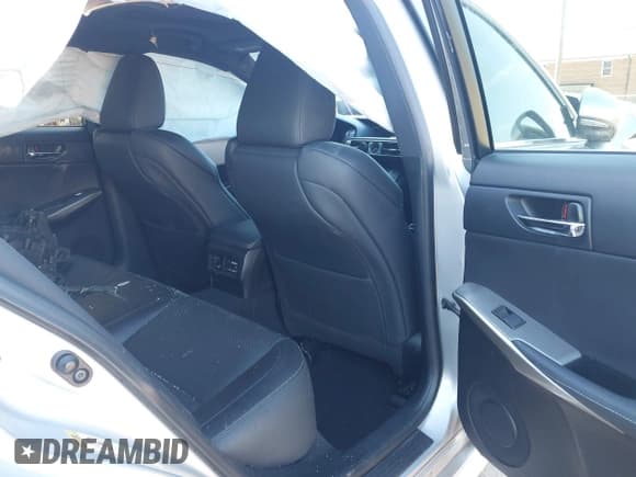 ✅ 2015 Lexus IS 250 • VIN: JTHBF1D28F5079744 • Lot: 43595120. Listed on IAAI with 152,936 mi. Free auction sales archive from the USA and detailed vehicle history report at DreamBid. Image 8.