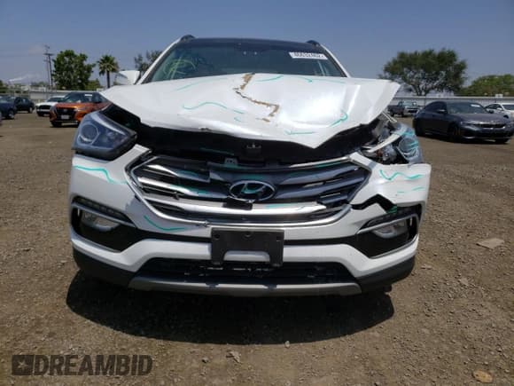 ✅ 2018 Hyundai Santa Fe 2.4L • VIN: 5NMZUDLB5JH106560 • Лот: 46632462. Опубликован ранее на Copart с пробегом 41 388 миль. Бесплатный доступ к архиву аукционных продаж из США и подробный отчёт об истории автомобиля на DreamBid. Изображение 9.