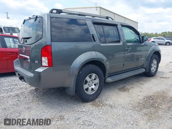 ✅ 2005 Nissan Pathfinder SE • VIN: 5N1AR18W15C742725 • Лот: 43222541. Опубликован ранее на IAAI с пробегом 191 748 миль. Бесплатный доступ к архиву аукционных продаж из США и подробный отчёт об истории автомобиля на DreamBid. Изображение 4.