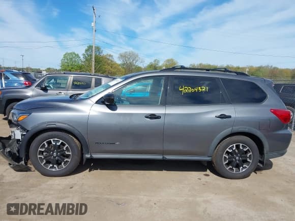 ✅ 2019 Nissan Pathfinder S • VIN: 5N1DR2MM1KC614505 • Lot: 42204321. Listed on IAAI with 96,585 mi. Free auction sales archive from the USA and detailed vehicle history report at DreamBid. Image 15.