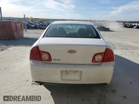 ✅ 2012 Chevrolet Malibu 1FL • VIN: 1G1ZA5EU8CF390224 • Лот: 91017565. Опубликован ранее на Copart с пробегом 104 776 миль. Бесплатный доступ к архиву аукционных продаж из США и подробный отчёт об истории автомобиля на DreamBid. Изображение 6.