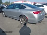 ✅ 2015 Chrysler 200 S • VIN: 1C3CCCBB2FN585491 • Лот: 43658030. Опубликован ранее на IAAI с пробегом 142 458 миль. Бесплатный доступ к архиву аукционных продаж из США и подробный отчёт об истории автомобиля на DreamBid. Изображение 3.