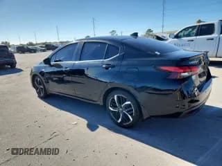 ✅ 2023 Nissan Versa SR • VIN: 3N1CN8FV9PL850421 • Lot: 87314435. Wystawiony na Copart z przebiegiem 21 767 mil. Bezpłatny archiwum sprzedaży aukcyjnych z USA i szczegółowy raport historii pojazdu na DreamBid. Zdjęcie 2.