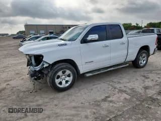 ✅ 2020 Ram 1500 Big Horn • VIN: 1C6RREBT5LN300410 • Lot: 65036335. Wystawiony na Copart z przebiegiem 109 943 mil. Bezpłatny archiwum sprzedaży aukcyjnych z USA i szczegółowy raport historii pojazdu na DreamBid. Zdjęcie 1.