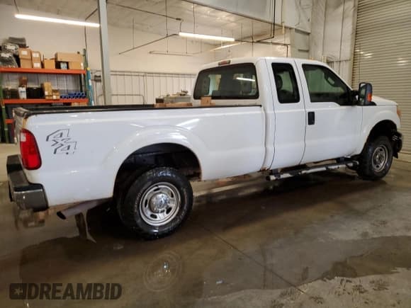 ✅ 2011 Ford F-250 XL • VIN: 1FT7X2B64BEB30151 • Lot: 67527615. Listed on Copart with 243,948 mi. Free auction sales archive from the USA and detailed vehicle history report at DreamBid. Image 3.