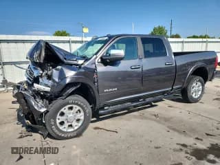 ✅ 2022 Ram 2500 Laramie • VIN: 3C6UR5FL3NG344812 • Lot: 71418805. Wystawiony na Copart z przebiegiem Nie podano. Bezpłatny archiwum sprzedaży aukcyjnych z USA i szczegółowy raport historii pojazdu na DreamBid. Zdjęcie 1.