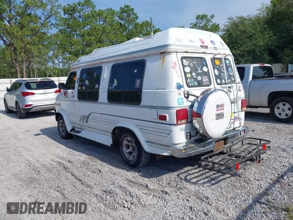 ✅ 1995 Chevrolet Chevy Van • VIN: 1GBEG25K7SF203432 • Лот: 42570526. Опубликован ранее на IAAI с пробегом 145 877 миль. Бесплатный доступ к архиву аукционных продаж из США и подробный отчёт об истории автомобиля на DreamBid. Изображение 3.