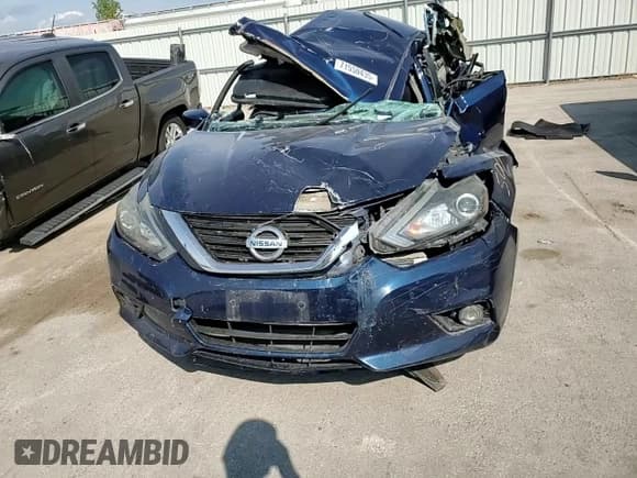 ✅ 2017 Nissan Altima SR • VIN: 1N4AL3AP1HC145492 • Лот: 71550435. Опубликован ранее на Copart с пробегом Не указан. Бесплатный доступ к архиву аукционных продаж из США и подробный отчёт об истории автомобиля на DreamBid. Изображение 13.