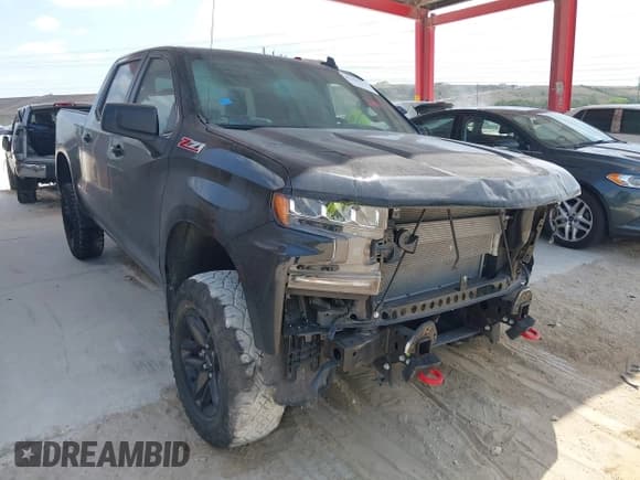 ✅ 2022 Chevrolet Silverado 1500 LT Trail Boss • VIN: 1GCPYFED3NZ234464 • Lot: 42103214. Wystawiony na IAAI z przebiegiem 30 250 mil. Bezpłatny archiwum sprzedaży aukcyjnych z USA i szczegółowy raport historii pojazdu na DreamBid. Zdjęcie 1.