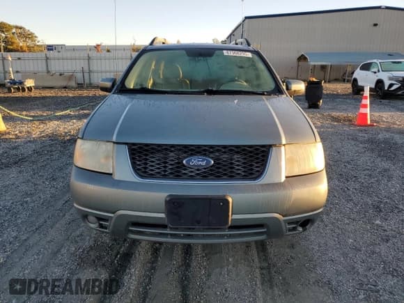 ✅ 2007 Ford Freestyle Limited • VIN: 1FMDK03117GA30640 • Lot: 87368295. Wystawiony na Copart z przebiegiem 223 280 mil. Bezpłatny archiwum sprzedaży aukcyjnych z USA i szczegółowy raport historii pojazdu na DreamBid. Zdjęcie 5.