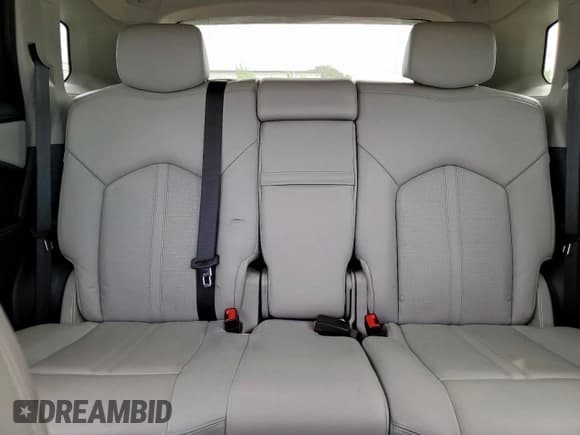 ✅ 2015 Cadillac SRX Premium Collection • VIN: 3GYFNDE37FS641244 • Lot: 71690605. Listed on Copart with 174,796 mi. Free auction sales archive from the USA and detailed vehicle history report at DreamBid. Image 10.