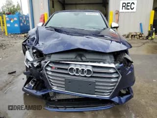 ✅ 2018 Audi S4 Prestige • VIN: WAUC4AF46JA003382 • Лот: 55404733. Опубликован ранее на Copart с пробегом 90 924 миль. Бесплатный доступ к архиву аукционных продаж из США и подробный отчёт об истории автомобиля на DreamBid. Изображение 5.