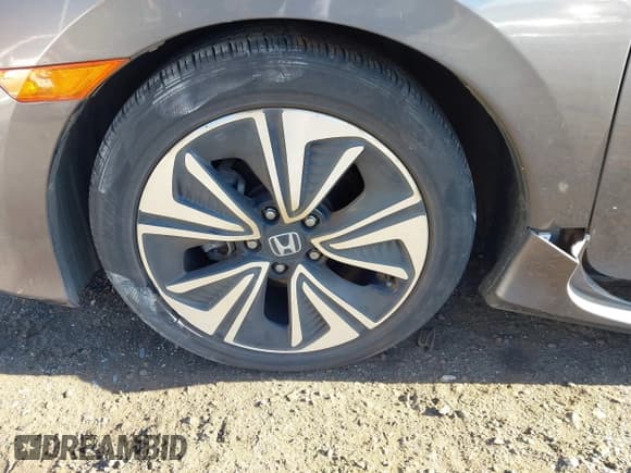 ✅ 2016 Honda Civic EX-L • VIN: 2HGFC3B73GH361887 • Лот: 41222191. Опубликован ранее на IAAI с пробегом 67 844 миль. Бесплатный доступ к архиву аукционных продаж из США и подробный отчёт об истории автомобиля на DreamBid. Изображение 18.