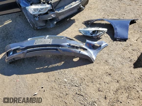 ✅ 2015 BMW 3 Series 328i • VIN: WBA3A5G54FNS87232 • Lot: 86658255. Listed on Copart with 121,483 mi. Free auction sales archive from the USA and detailed vehicle history report at DreamBid. Image 12.