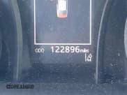 ✅ 2018 Toyota Camry LE • VIN: 4T1B11HK3JU117725 • Lot: 43416596. Wystawiony na IAAI z przebiegiem 122 896 mil. Bezpłatny archiwum sprzedaży aukcyjnych z USA i szczegółowy raport historii pojazdu na DreamBid. Zdjęcie 15.