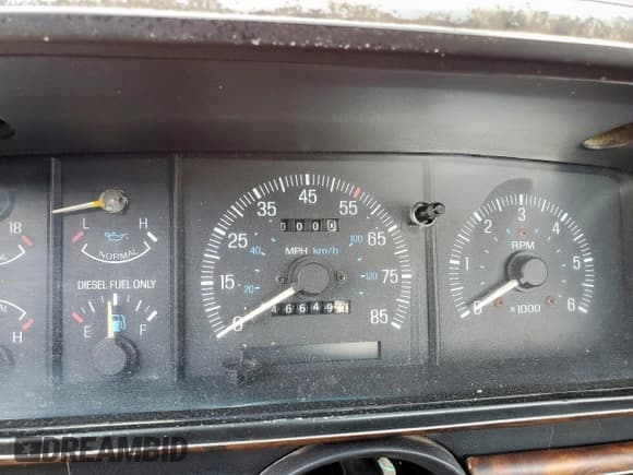 ✅ 1991 Ford F-250 • VIN: 2FTHF25HXMCA95757 • Lot: 59944815. Listed on Copart with 46,649 mi. Free auction sales archive from the USA and detailed vehicle history report at DreamBid. Image 9.