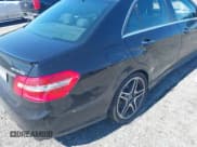 ✅ 2010 Mercedes-Benz E 63 AMG • VIN: WDDHF7HB3AA169852 • Lot: 41822556. Wystawiony na IAAI z przebiegiem 164 179 mil. Bezpłatny archiwum sprzedaży aukcyjnych z USA i szczegółowy raport historii pojazdu na DreamBid. Zdjęcie 6.