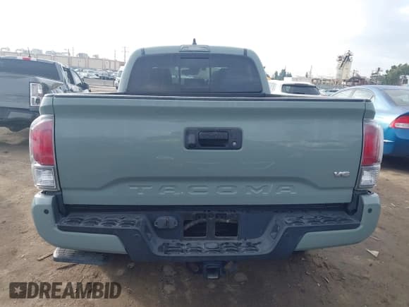✅ 2022 Toyota Tacoma TRD Off Road • VIN: 3TMDZ5BNXNM133382 • Лот: 43761296. Опубликован ранее на IAAI с пробегом 40 135 миль. Бесплатный доступ к архиву аукционных продаж из США и подробный отчёт об истории автомобиля на DreamBid. Изображение 16.