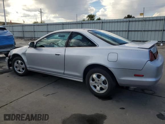 ✅ 2001 Honda Accord EX • VIN: 1HGCG31591A001648 • Lot: 76034144. Wystawiony na Copart z przebiegiem Nie podano. Bezpłatny archiwum sprzedaży aukcyjnych z USA i szczegółowy raport historii pojazdu na DreamBid. Zdjęcie 2.