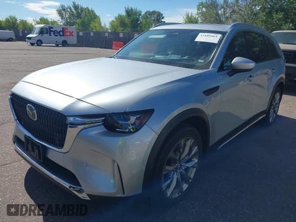 ✅ 2024 Mazda CX-90 Premium • VIN: JM3KKDHD9R1145876 • Lot: 43189061. Listed on IAAI with 24,723 mi. Free auction sales archive from the USA and detailed vehicle history report at DreamBid. Image 2.