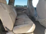 ✅ 2000 Ford Excursion XLT • VIN: 1FMNU40S5YEB87300 • Lot: 91559835. Wystawiony na Copart z przebiegiem 215 114 mil. Bezpłatny archiwum sprzedaży aukcyjnych z USA i szczegółowy raport historii pojazdu na DreamBid. Zdjęcie 11.