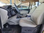 ✅ 2018 Ford Escape SEL • VIN: 1FMCU0HD6JUB16799 • Лот: 90611785. Опубликован ранее на Copart с пробегом 43 240 миль. Бесплатный доступ к архиву аукционных продаж из США и подробный отчёт об истории автомобиля на DreamBid. Изображение 7.