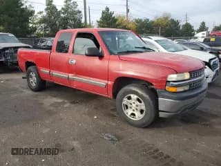 ✅ 2000 Chevrolet Silverado 1500 LT • VIN: 1GCEK19TXYE183991 • Лот: 75531964. Опубликован ранее на Copart с пробегом 260 603 миль. Бесплатный доступ к архиву аукционных продаж из США и подробный отчёт об истории автомобиля на DreamBid. Изображение 4.
