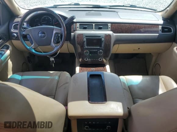 ✅ 2009 GMC Yukon Denali • VIN: 1GKFK03299R258354 • Лот: 70780905. Опубликован ранее на Copart с пробегом 130 037 миль. Бесплатный доступ к архиву аукционных продаж из США и подробный отчёт об истории автомобиля на DreamBid. Изображение 8.