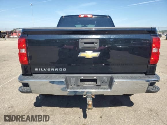 ✅ 2018 Chevrolet Silverado 1500 LS • VIN: 1GCRCNEC8JZ332117 • Лот: 63100165. Опубликован ранее на Copart с пробегом 135 206 миль. Бесплатный доступ к архиву аукционных продаж из США и подробный отчёт об истории автомобиля на DreamBid. Изображение 6.