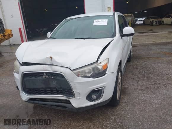 2015 Mitsubishi Outlander ES с VIN 4A4AP3AW7FE044571, выставлен на аукционе IAAI как лот 42235565 с пробегом 142 163 миль миль и . История ставок и продаж доступна на DreamBid. Изображение 6.