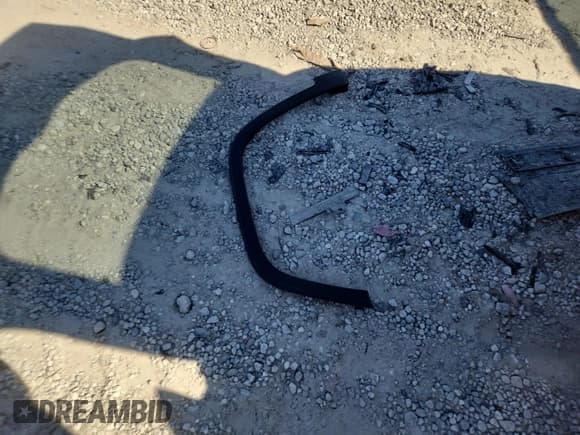 ✅ 2015 Jeep Cherokee Latitude • VIN: 1C4PJLCB6FW781784 • Лот: 82654875. Опубликован ранее на Copart с пробегом 191 469 миль. Бесплатный доступ к архиву аукционных продаж из США и подробный отчёт об истории автомобиля на DreamBid. Изображение 13.