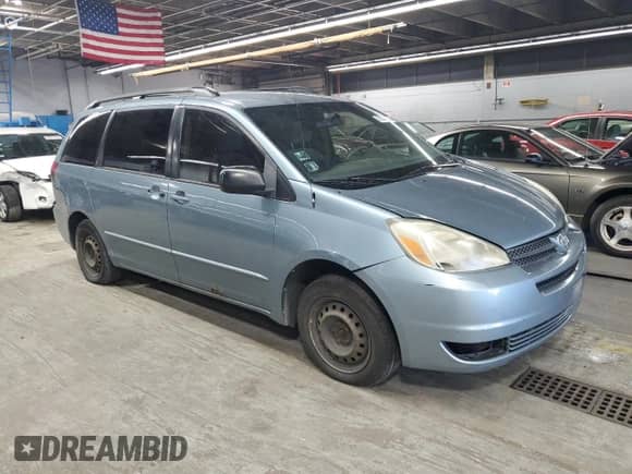 2005 Toyota Sienna LE z VIN 5TDZA23C45S222311, wystawiony jako Copart lot #91394525 z przebiegiem 296 789 mil mil oraz Czysty tytuł • Clean title. Historia ofert i sprzedaży dostępna na DreamBid. Obrazek 4.