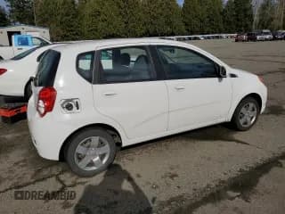 ✅ 2010 Chevrolet Aveo 1LT • VIN: KL1TD6DE6AB090892 • Lot: 46935725. Wystawiony na Copart z przebiegiem 82 632 mil. Bezpłatny archiwum sprzedaży aukcyjnych z USA i szczegółowy raport historii pojazdu na DreamBid. Zdjęcie 3.