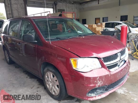 ✅ 2019 Dodge Grand Caravan SE • VIN: 2C4RDGBG8KR636365 • Лот: 43546444. Опубликован ранее на IAAI с пробегом 82 377 миль. Бесплатный доступ к архиву аукционных продаж из США и подробный отчёт об истории автомобиля на DreamBid. Изображение 13.