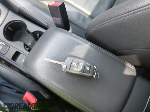 ✅ 2016 Audi Q3 Premium Plus • VIN: WA1EFCFSXGR014289 • Lot: 42440711. Listed on IAAI with 120,765 mi. Free auction sales archive from the USA and detailed vehicle history report at DreamBid. Image 11.