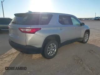 ✅ 2021 Chevrolet Traverse LS • VIN: 1GNERFKWXMJ205994 • Lot: 43520326. Wystawiony na IAAI z przebiegiem 93 088 mil. Bezpłatny archiwum sprzedaży aukcyjnych z USA i szczegółowy raport historii pojazdu na DreamBid. Zdjęcie 4.