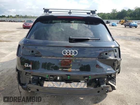 ✅ 2024 Audi Q5 S line Premium • VIN: WA1GAAFY4R2052306 • Lot: 67639305. Listed on Copart with 21,576 mi. Free auction sales archive from the USA and detailed vehicle history report at DreamBid. Image 6.