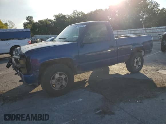 1995 Chevrolet Silverado 1500 с VIN 1GCEK14K7SZ145164, выставлен на аукционе Copart как лот 85923145 с пробегом 181 324 миль миль и Списание • Salvage title. История ставок и продаж доступна на DreamBid. Изображение 1.
