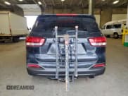 ✅ 2017 Kia Sorento LX • VIN: 5XYPGDA32HG324681 • Lot: 94002405. Listed on Copart with 92,403 mi. Free auction sales archive from the USA and detailed vehicle history report at DreamBid. Image 6.