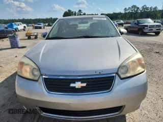 2008 Chevrolet Malibu Classic LT z VIN 1G1ZT58N88F120061, wystawiony jako Copart lot #71159515 z przebiegiem 209 123 mil mil oraz Szkoda całkowita • Salvage title. Historia ofert i sprzedaży dostępna na DreamBid. Obrazek 5.