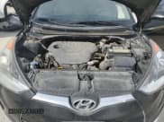 ✅ 2013 Hyundai Veloster w/Black Int • VIN: KMHTC6AD8DU094566 • Lot: 47962635. Wystawiony na Copart z przebiegiem 174 822 mil. Bezpłatny archiwum sprzedaży aukcyjnych z USA i szczegółowy raport historii pojazdu na DreamBid. Zdjęcie 11.