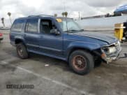 ✅ 1998 Ford Explorer XL • VIN: 1FMZU34EXWZA13244 • Lot: 54456095. Listed on Copart with 192,527 mi. Free auction sales archive from the USA and detailed vehicle history report at DreamBid. Image 4.