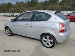 2009 Hyundai Accent Auto SE z VIN KMHCN36C69U118783, wystawiony jako Copart lot #79494214 z przebiegiem 138 992 mil mil oraz Szkoda całkowita • Salvage title. Historia ofert i sprzedaży dostępna na DreamBid. Obrazek 2.