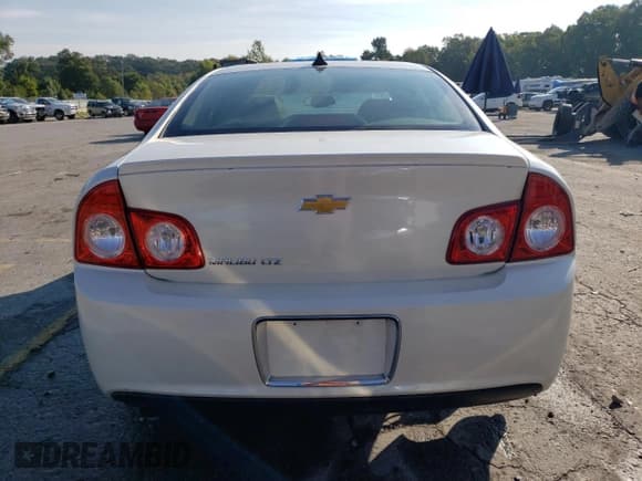 ✅ 2012 Chevrolet Malibu LTZ 1LZ • VIN: 1G1ZE5E08CF106026 • Lot: 66659543. Listed on Copart with 130,455 mi. Free auction sales archive from the USA and detailed vehicle history report at DreamBid. Image 6.