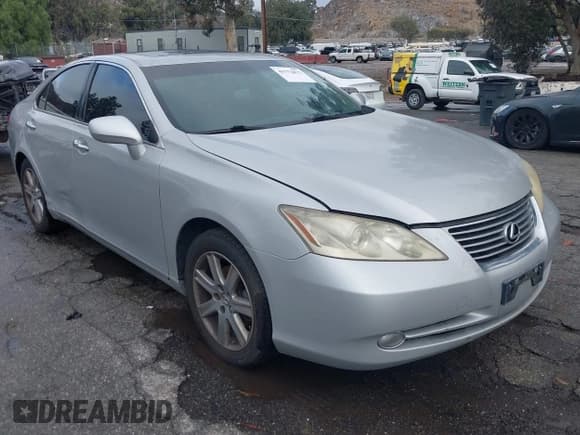 ✅ 2008 Lexus ES 330 • VIN: JTHBJ46G982242897 • Lot: 43772872. Wystawiony na IAAI z przebiegiem 256 058 mil. Bezpłatny archiwum sprzedaży aukcyjnych z USA i szczegółowy raport historii pojazdu na DreamBid. Zdjęcie 1.