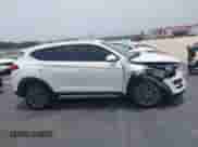 2020 Hyundai Tucson SEL с VIN KM8J33AL0LU193801, выставлен на аукционе IAAI как лот 42415553 с пробегом 116 665 миль миль и . История ставок и продаж доступна на DreamBid. Изображение 13.